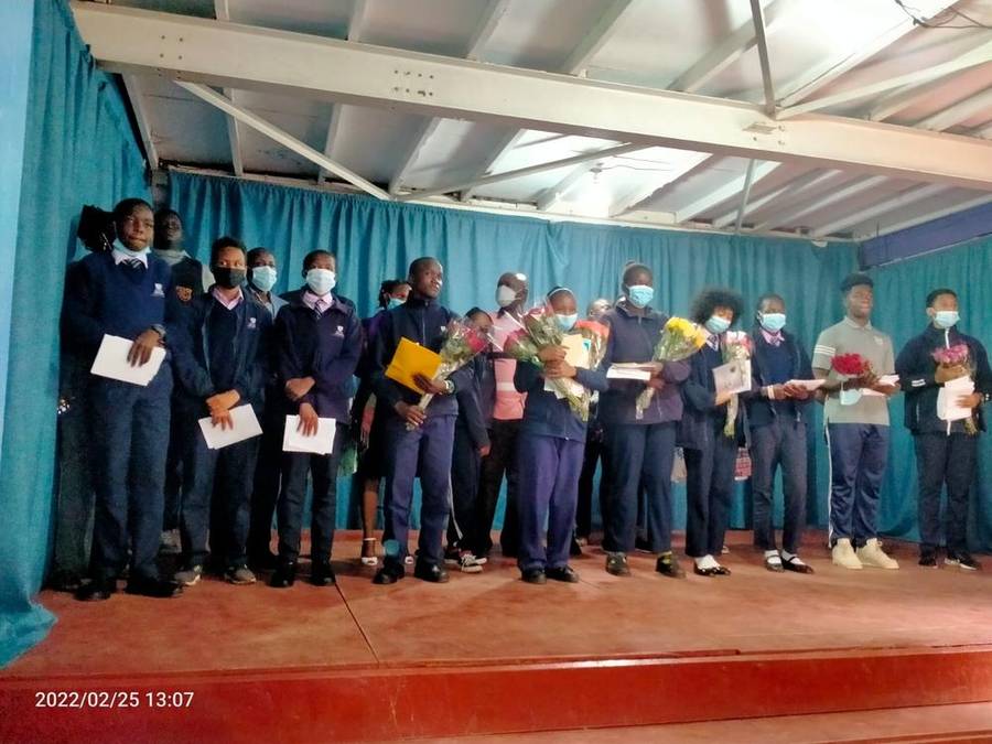 Students recognised for professional achievement